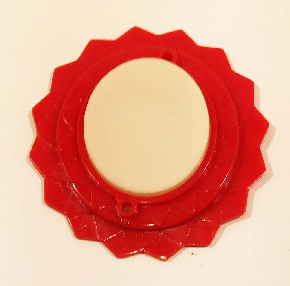 Pop Bumper Cap - Daisy Dome Redd and White - New Old Stock