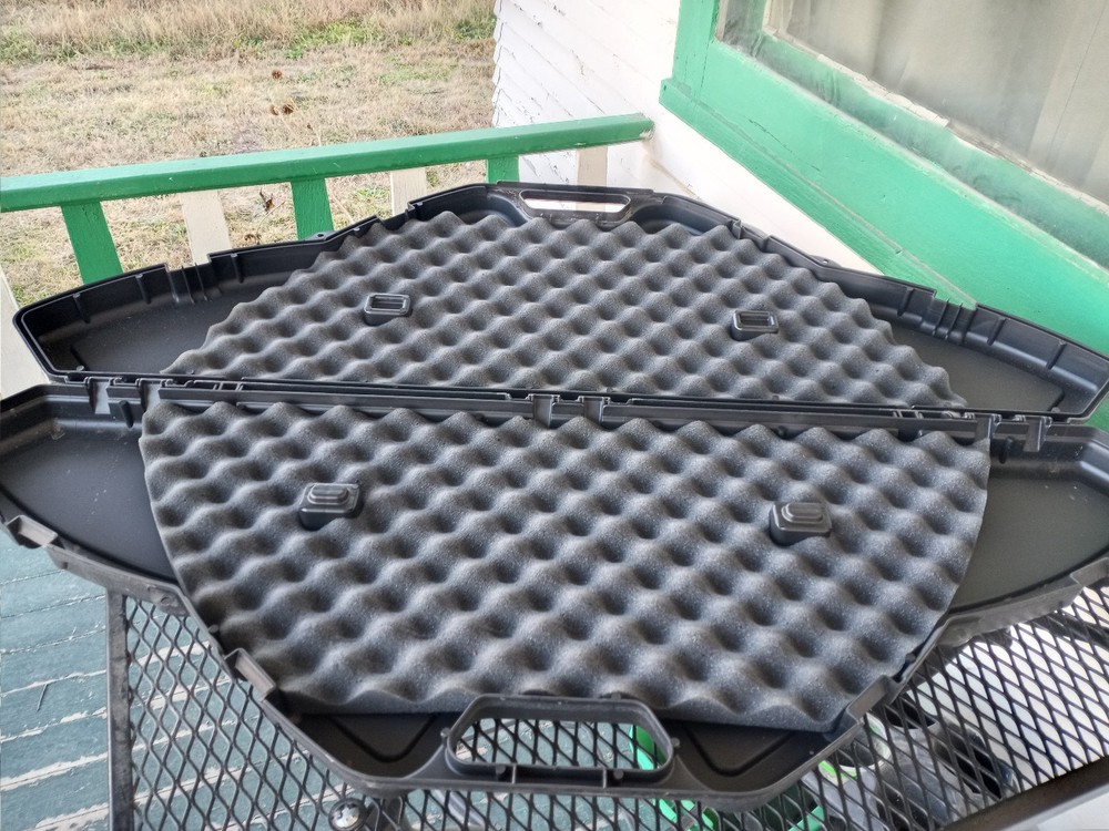 Plano Bow Guard Case model 1108 Made in USA