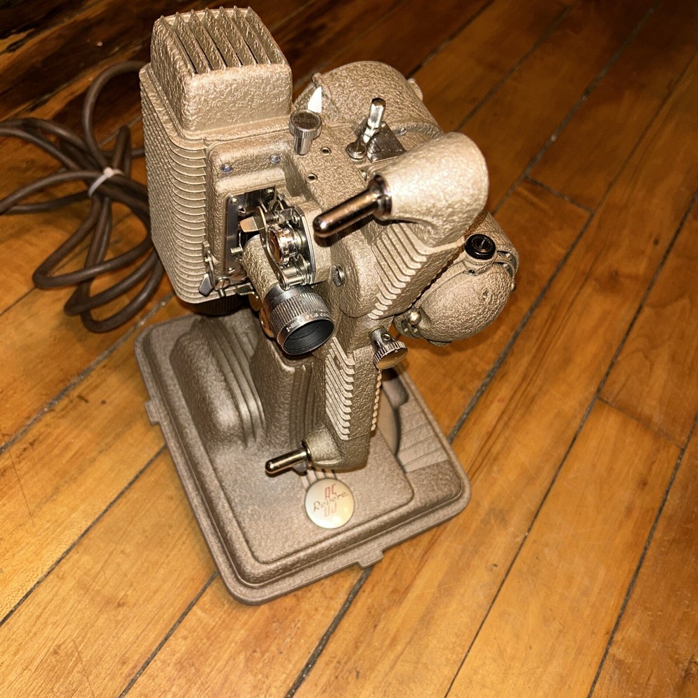 8mm Projector Revere Camera Company Model 85