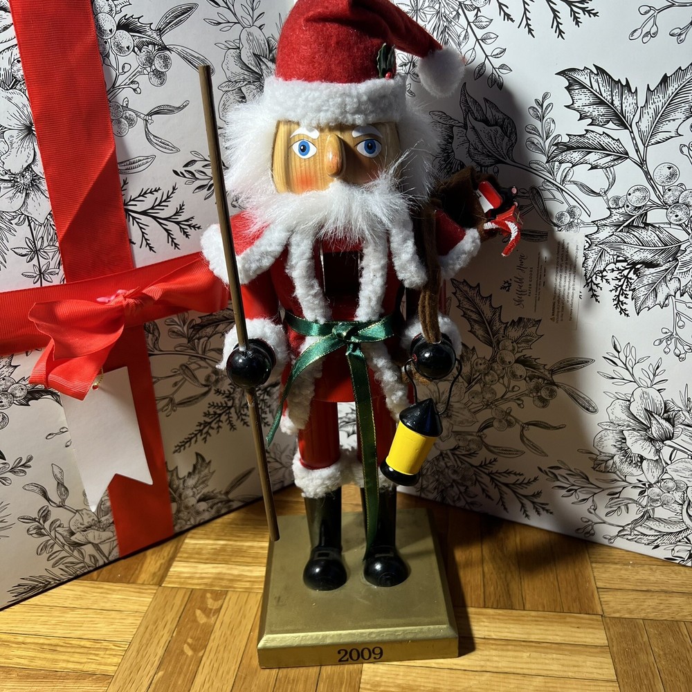 Santa Claus Nutcracker 2009 Wood 14 inches