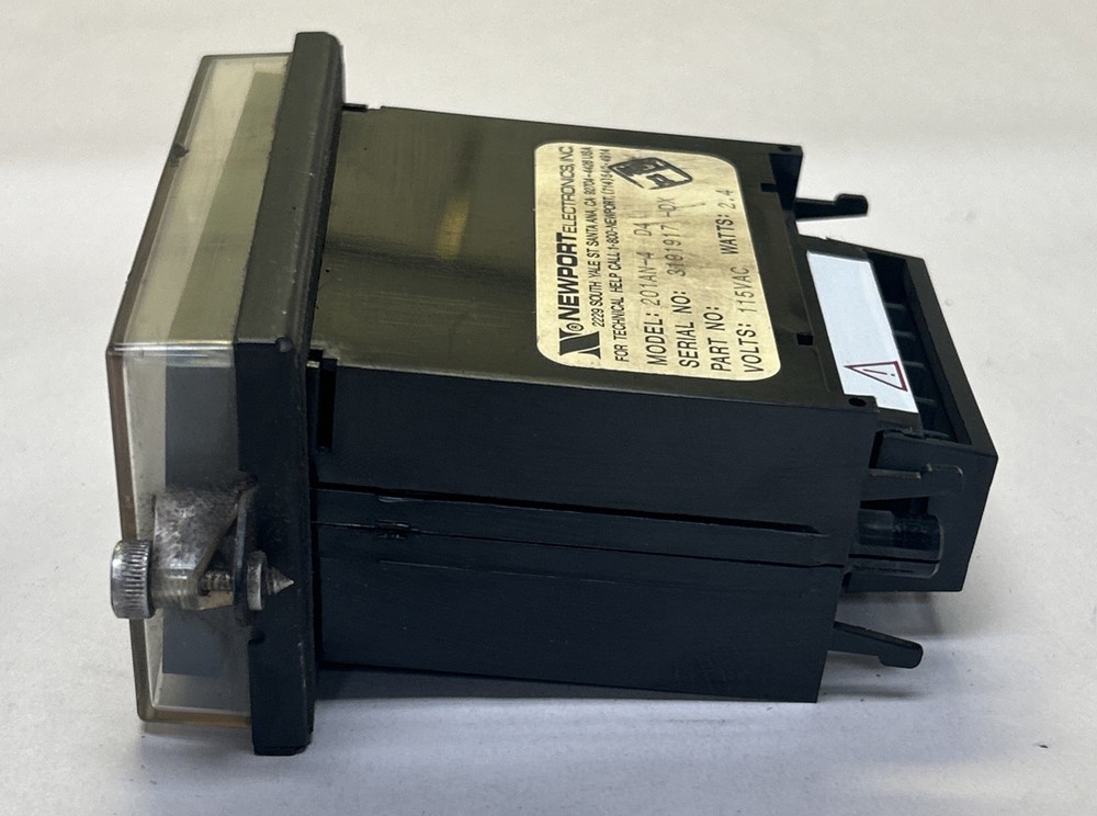 NEWPORT,201AN-4,DIGITAL PANEL METER 115V 2.4W