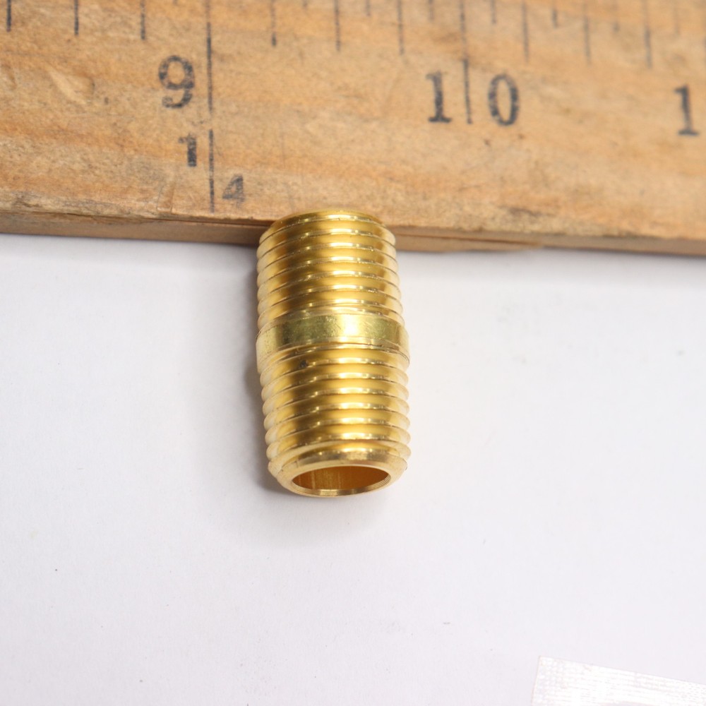 Everbilt 1/4 in. x Close MIP Brass Nipple Fitting