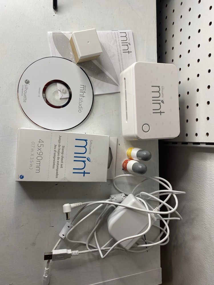 Silhouette Mint Stamp  Maker Lot Great For Teachers!