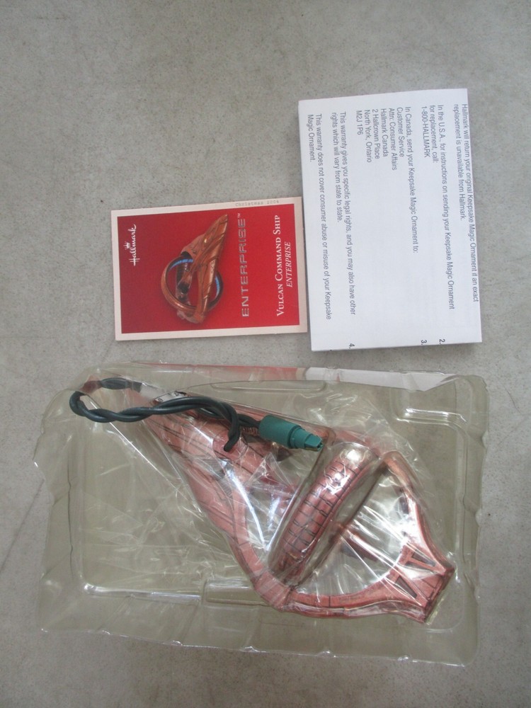 HALLMARK KEEPSAKE ORNAMENT STAR TREK ENTERPRISE VULCAN COMMAND SHIP