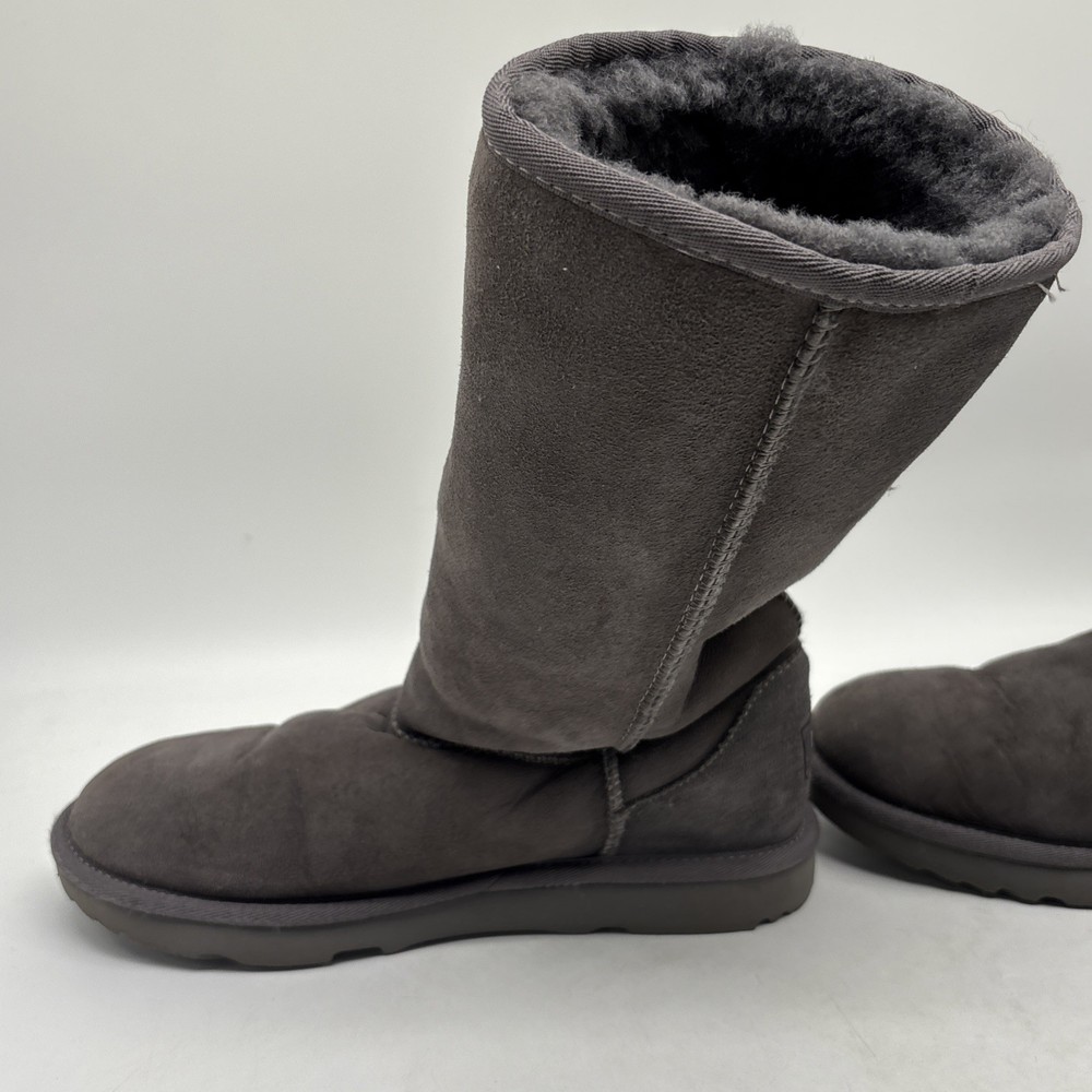Womens UGGs Tall Grey Size 6!