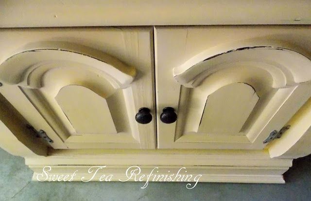 1-1/2" Hammered Knob Antique Pewter