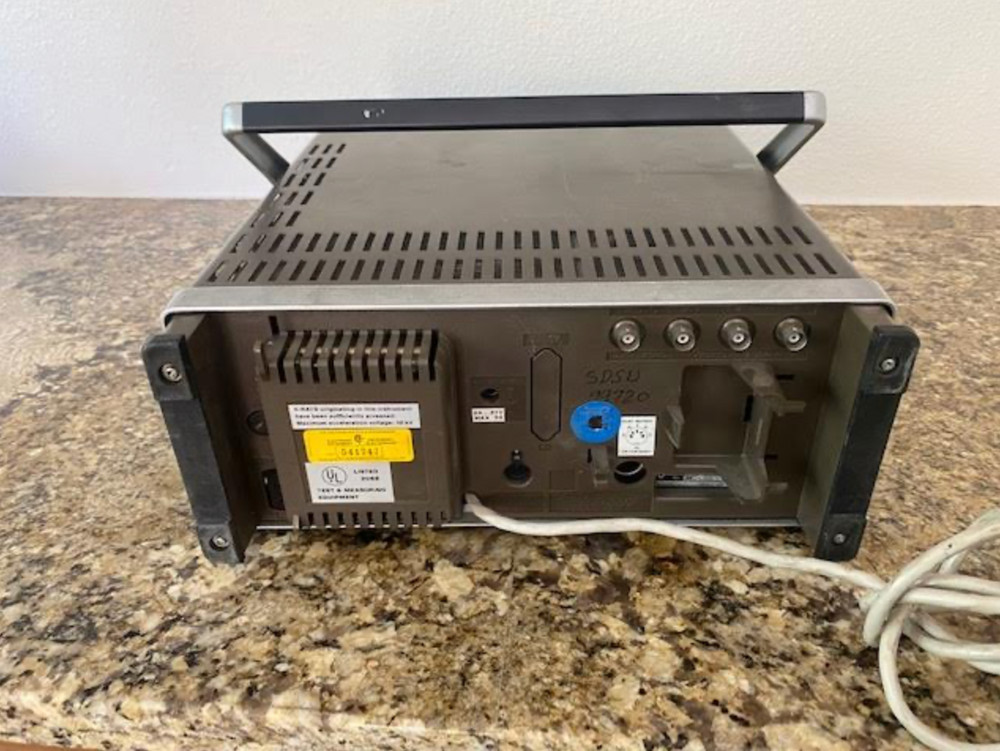 Philips PM 3305 Compact Portable Digital Storage Oscilloscope