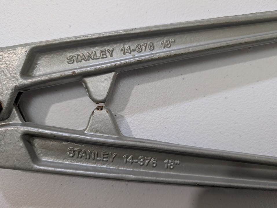 STANLEY 14-376 18" BOLT CUTTERS HARDLY USED