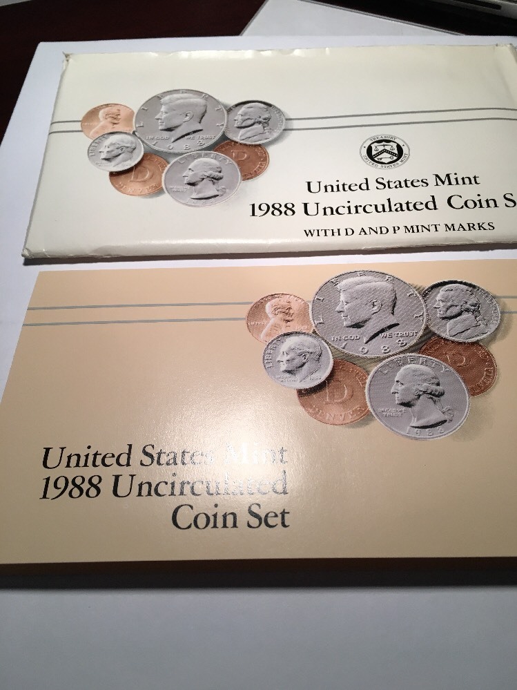 1988p+d Unc Mint Set Govmt Pkg And Coa