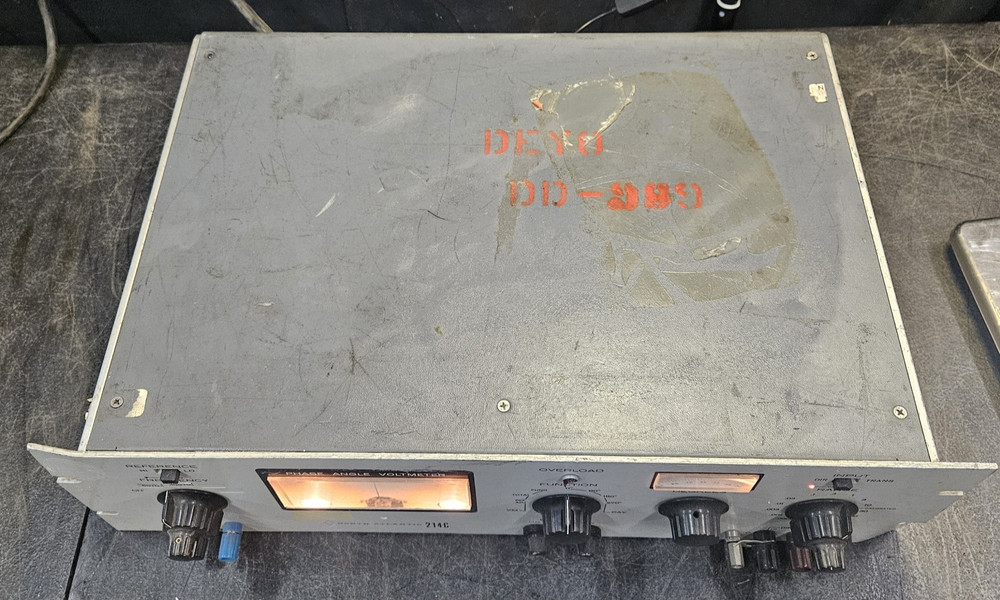 North Atlantic Phase Angle Voltmeter Model 214C