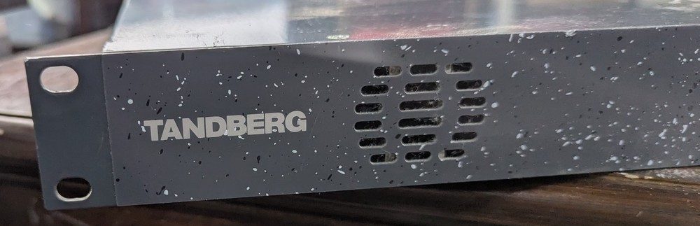 Tandberg TT1280 Broadcast IRD Receiver Decoder – Powers On – FREE SHIPPING