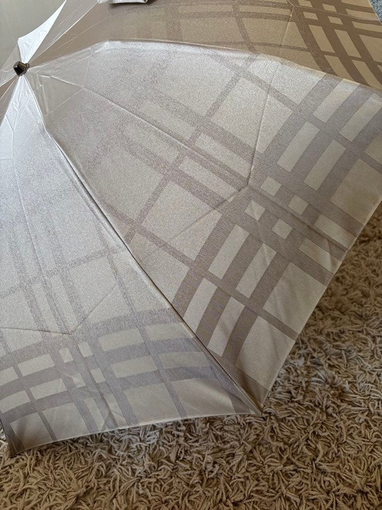 BURBERRY Folding Umbrella Check pattern Glitter Finish New Without Tag Authentic