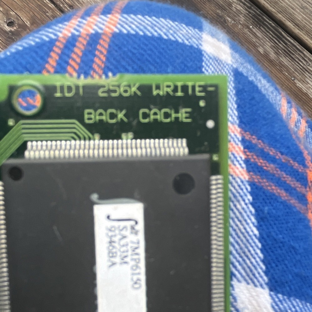IDT Vintage 256K Write Back Cache Memory Modules 7MP6150 Classic Computer Part