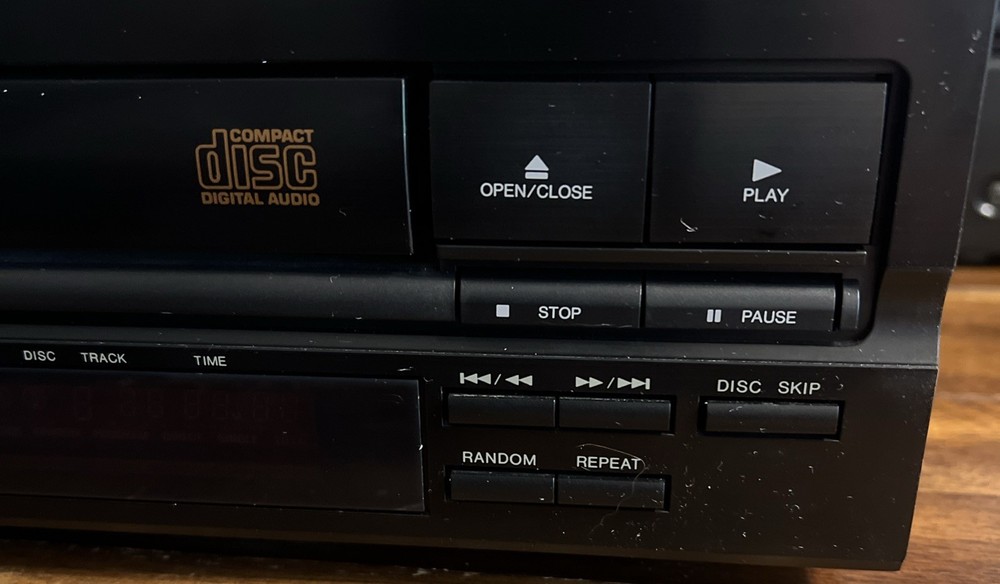 Denon DCM-340 5 Disc CD Compact Disc Changer Player