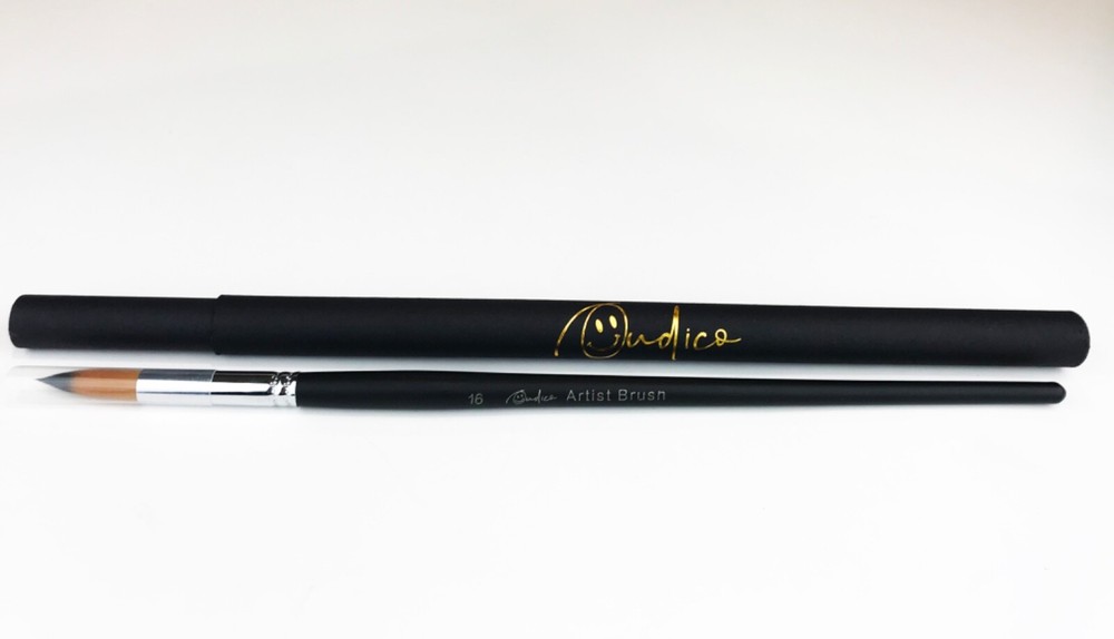 single watercolor brush #16