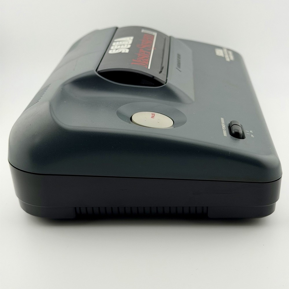 Sega Master System II 2 Launch Edition Gray Console NTSC W/ Controller & Cables