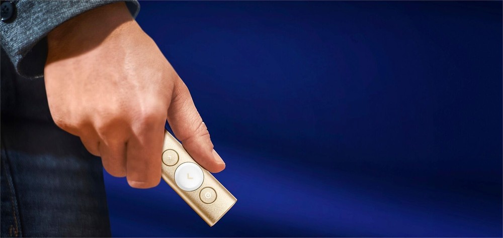Logitech - Spotlight Presentation Remote - Gold (910-004860)