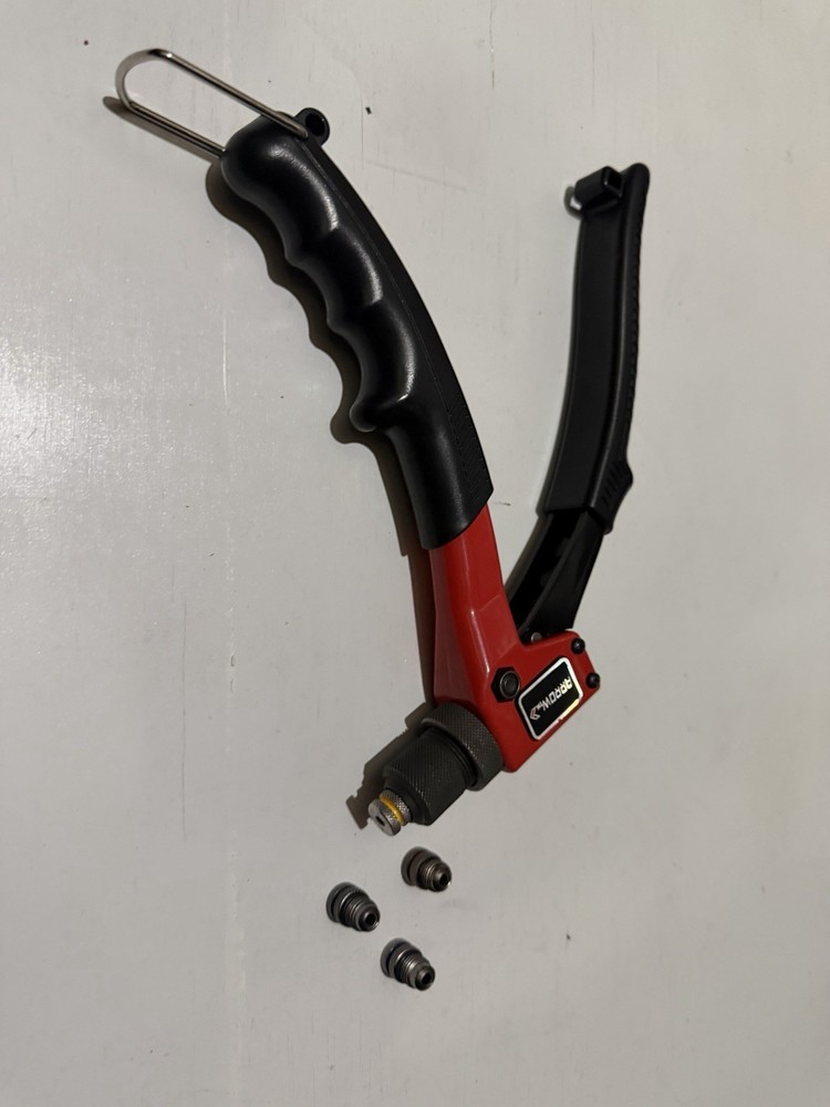 Arrow One Hand Rivet Tool