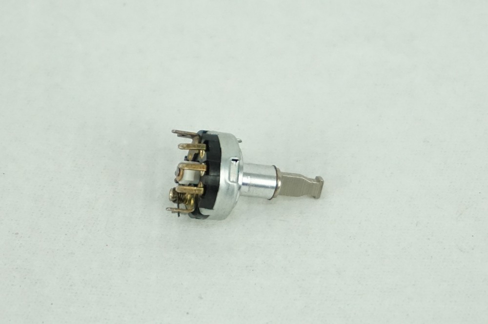 Motorola j029v04 XTS5000 Volume Control Selector Switch