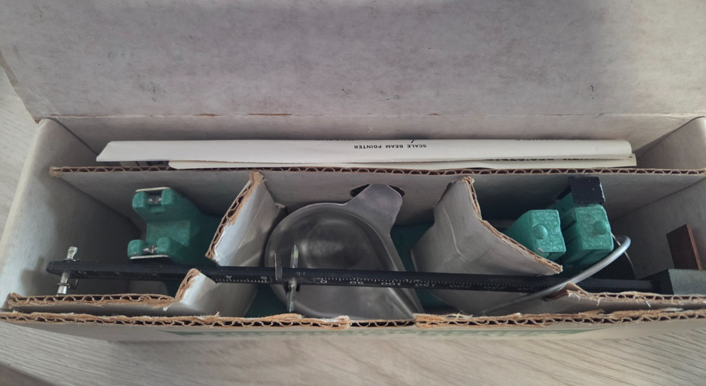 Vintage RCBS Reloading Powder Scale 09060