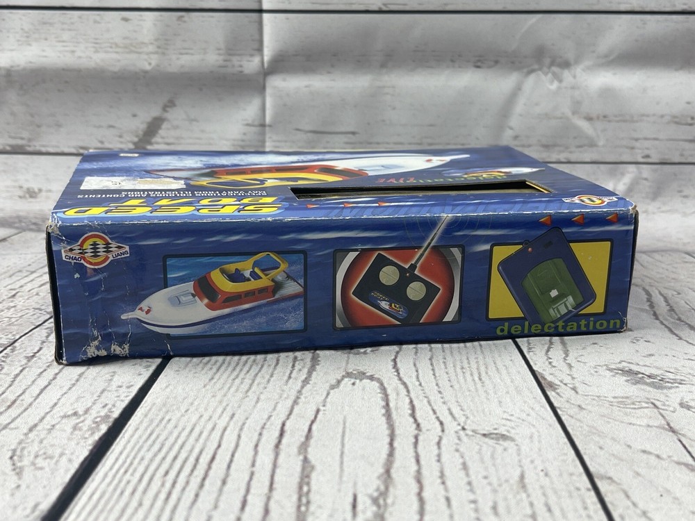 Vintage Speed Boat Powered 1:64 Scale Workmanship Full Function Radio Control