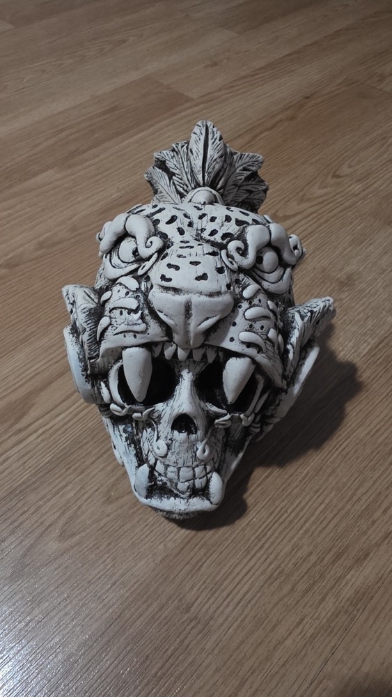 Azteck skull