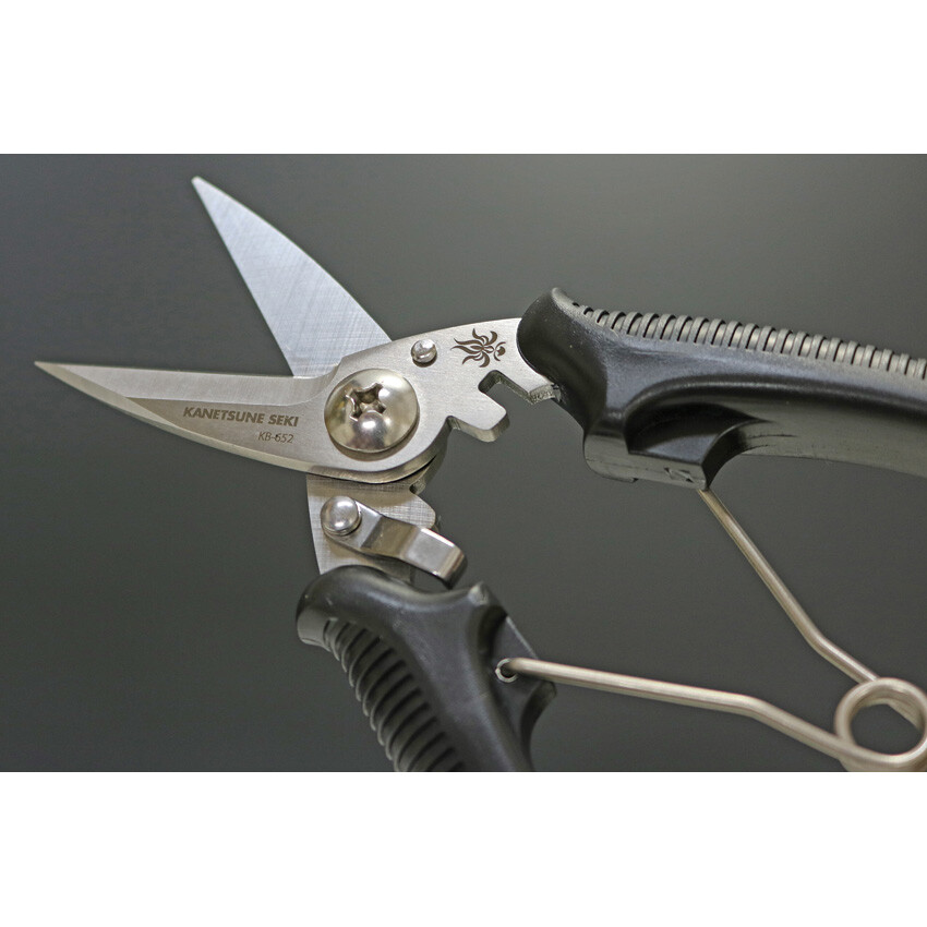 New Kanetsune Camp Scissors KB-652