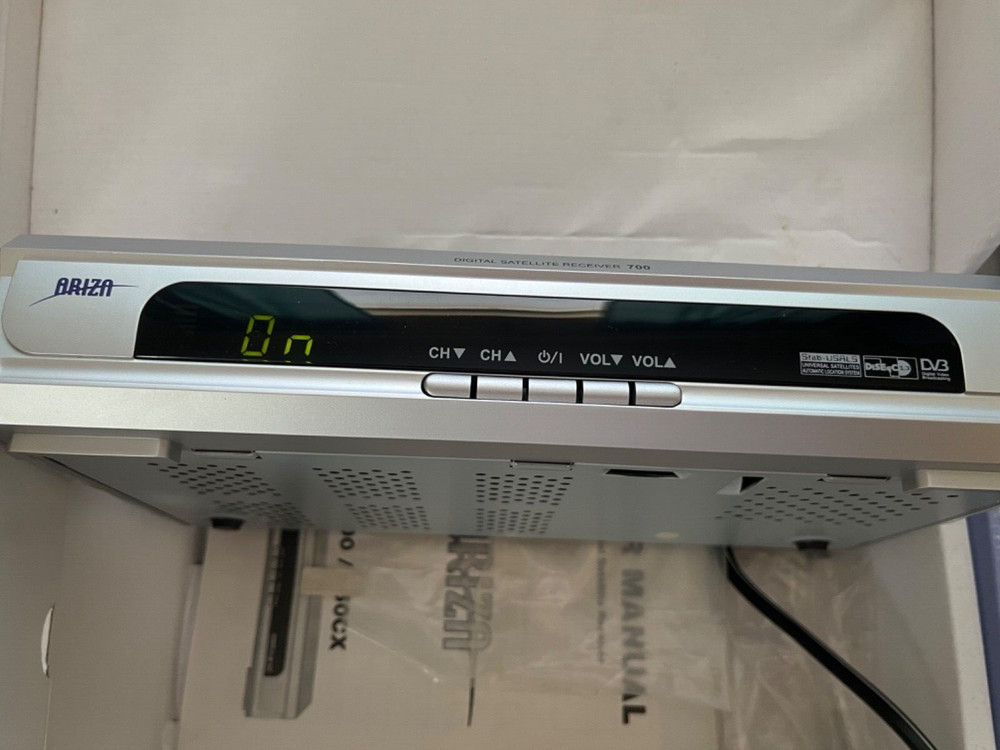 Ariza Digital Satellite Receiver Model 700