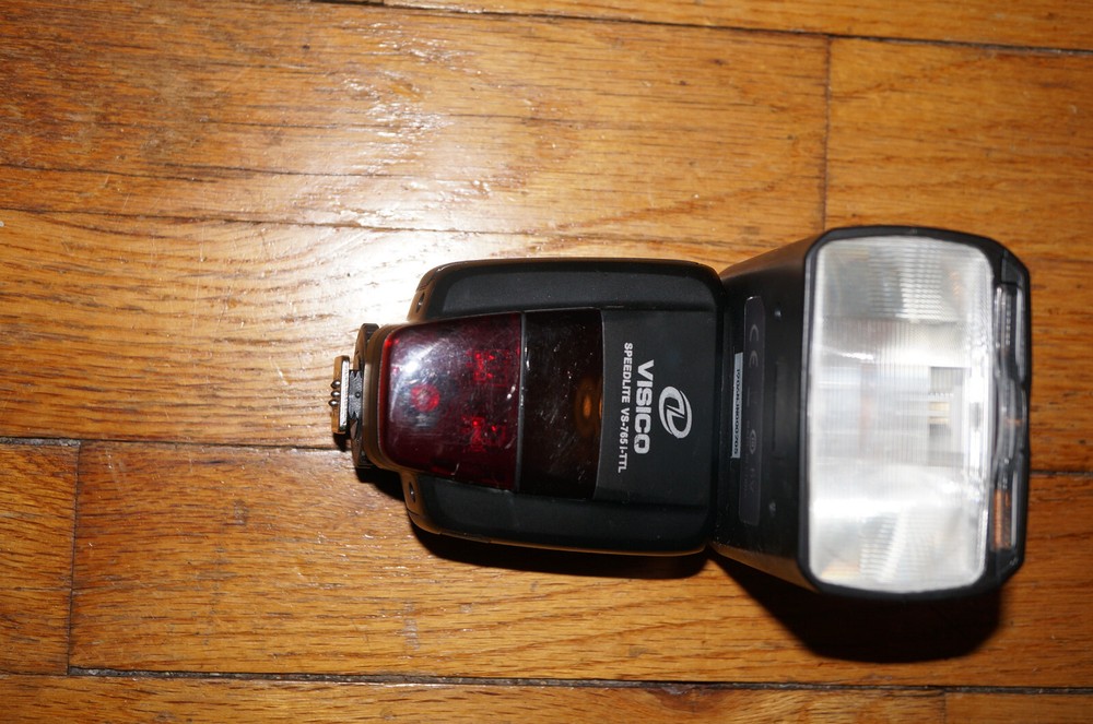 Visico VS-765 i-TTL Flash for Nikon w/Custom Brackets CB Junior
