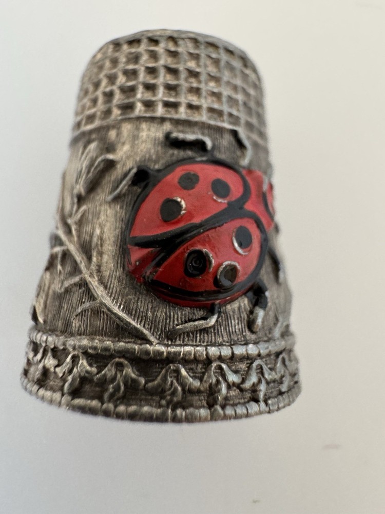 VTG Sterling Silver, W/Abalone Shell Top, Thimble Box W/Lady Bug Thimble.
