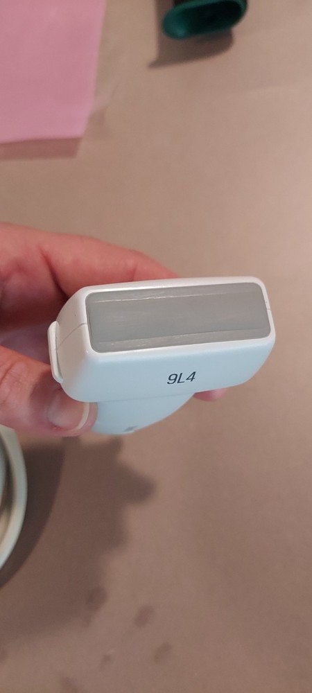 Acuson 9L4 Linear Ultrasound Transducer ** Not Tested **