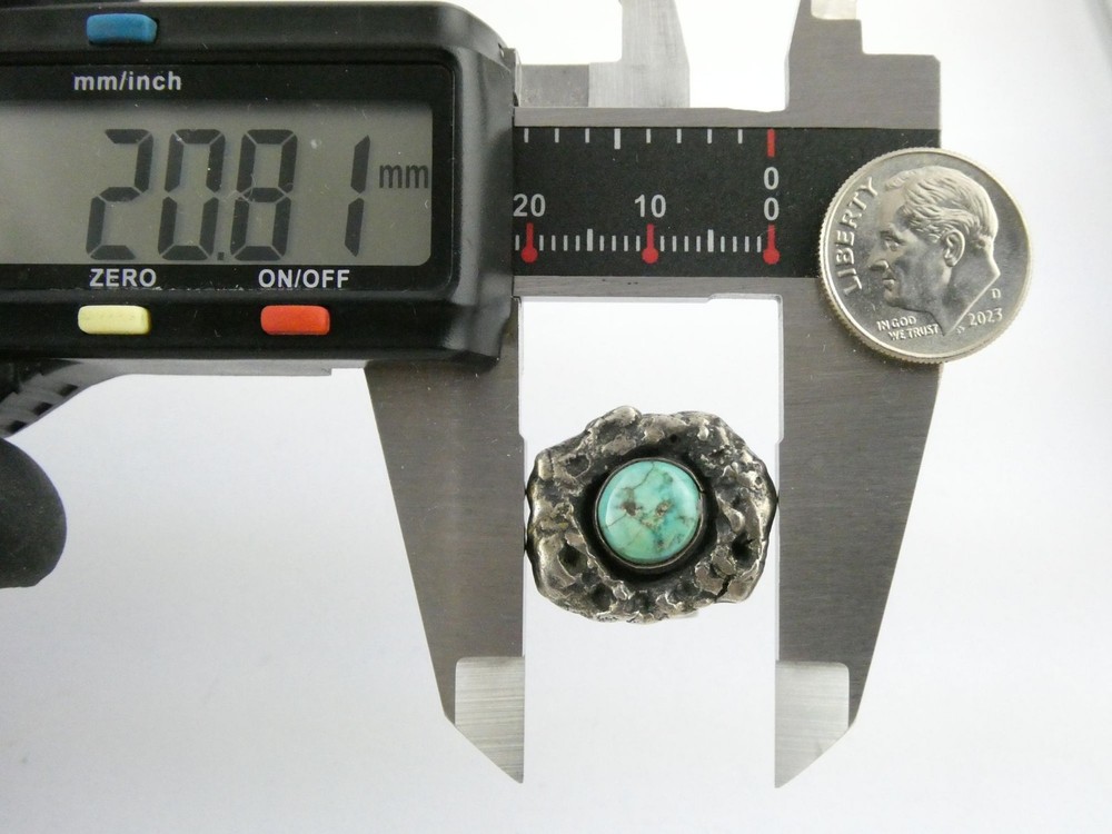 Southwestern Unmarked Sterling Silver Turquoise Brutalist Setting Ring Size 4.75