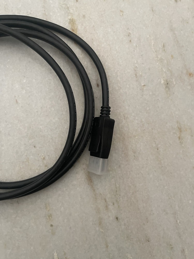 Cable Video Audio DP Displayport 6FT Amphenol UL E326508 Open-Box