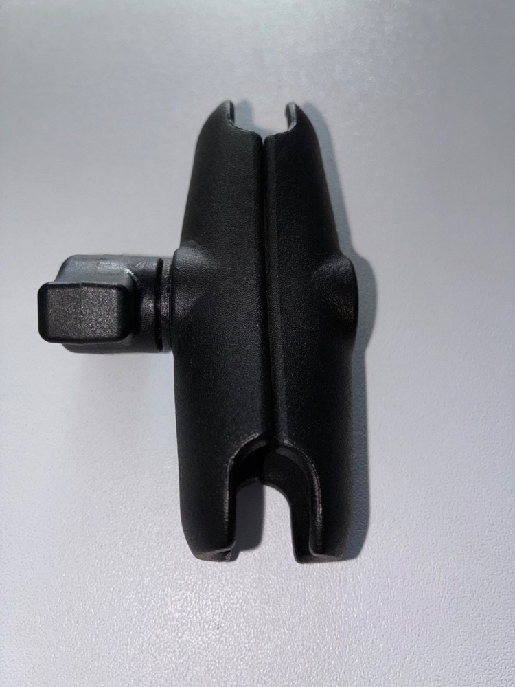 Genuine Ram Double Socket Arm B Size Medium RAM-B-201U