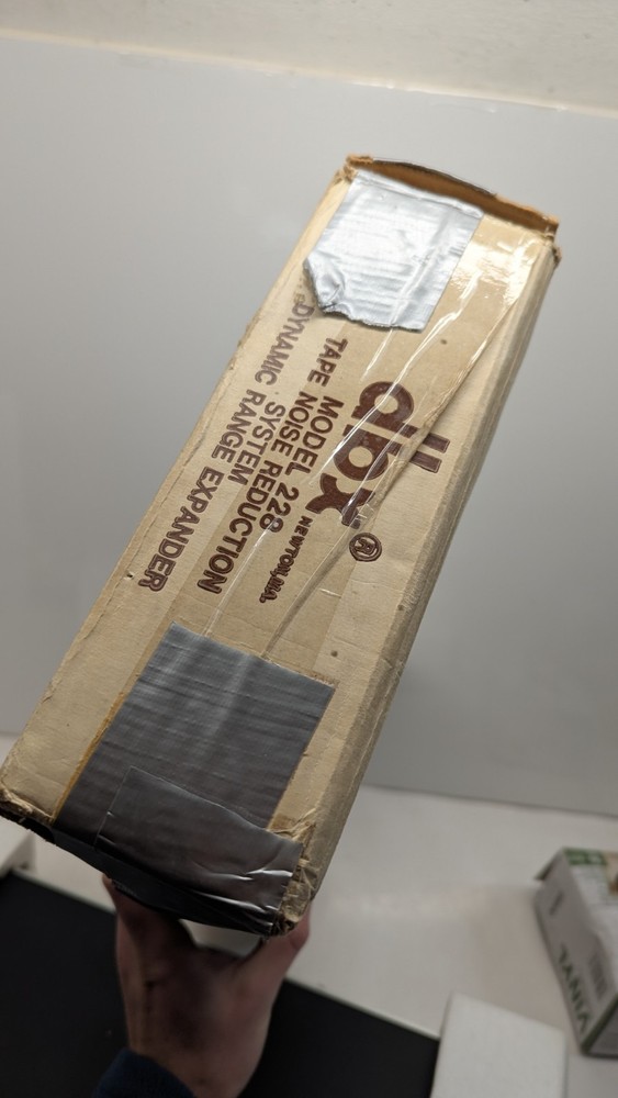 DBX 228 Recording Technology Series Dynamic Range Expander W Box Estate UNTESTED