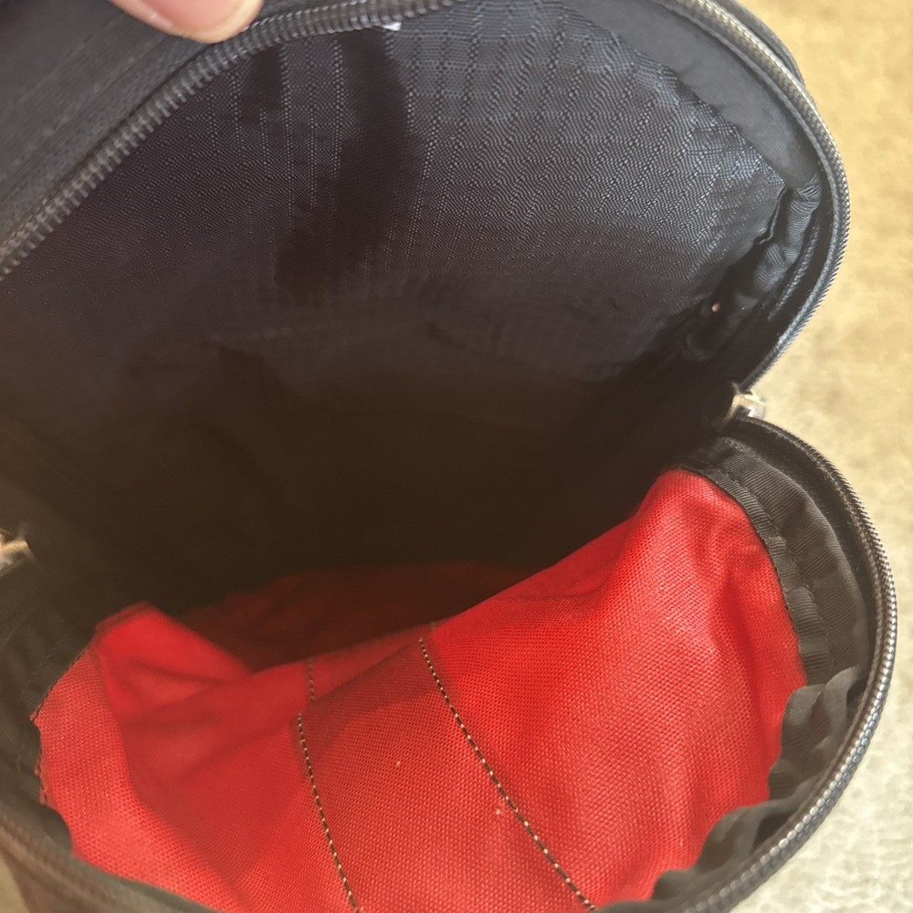 Gregory Mirage Daypack Hiking Backpack Red/Black Small