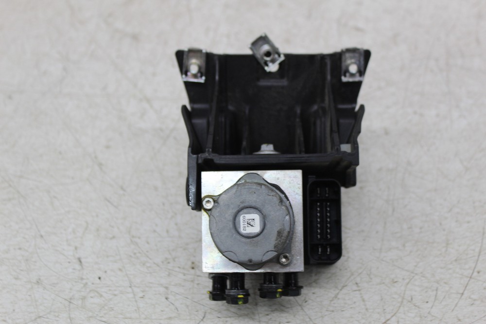 21-23 MOTO GUZZI V7 STONE ABS PUMP UNIT MODULE MOUNT BRACKET