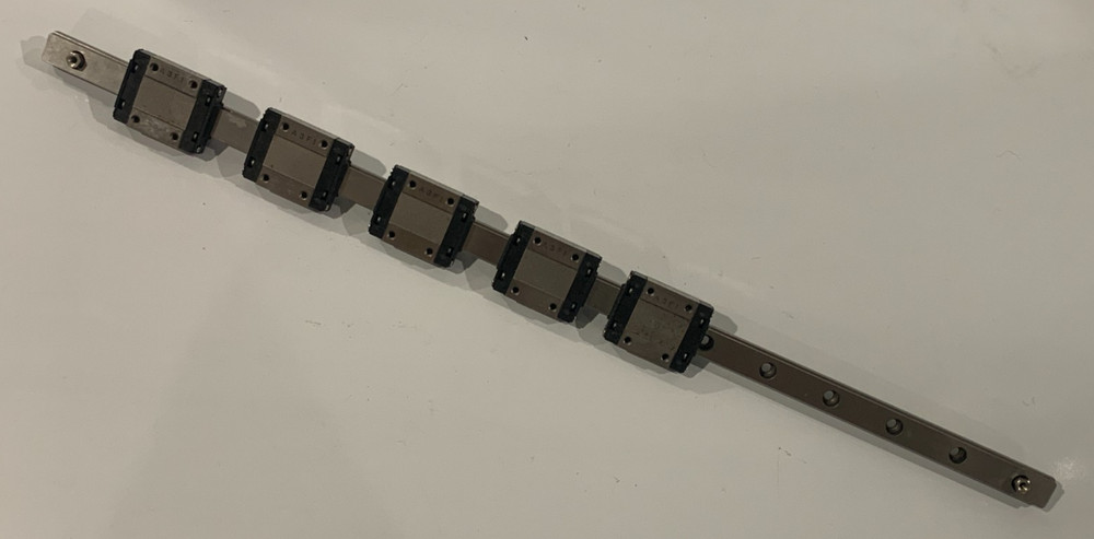 Linear Rail 400 mm (15.748 in) Guide Rails with 5 Blocks