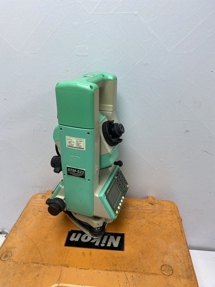 NIKON DTM-522 TOTAL STATION