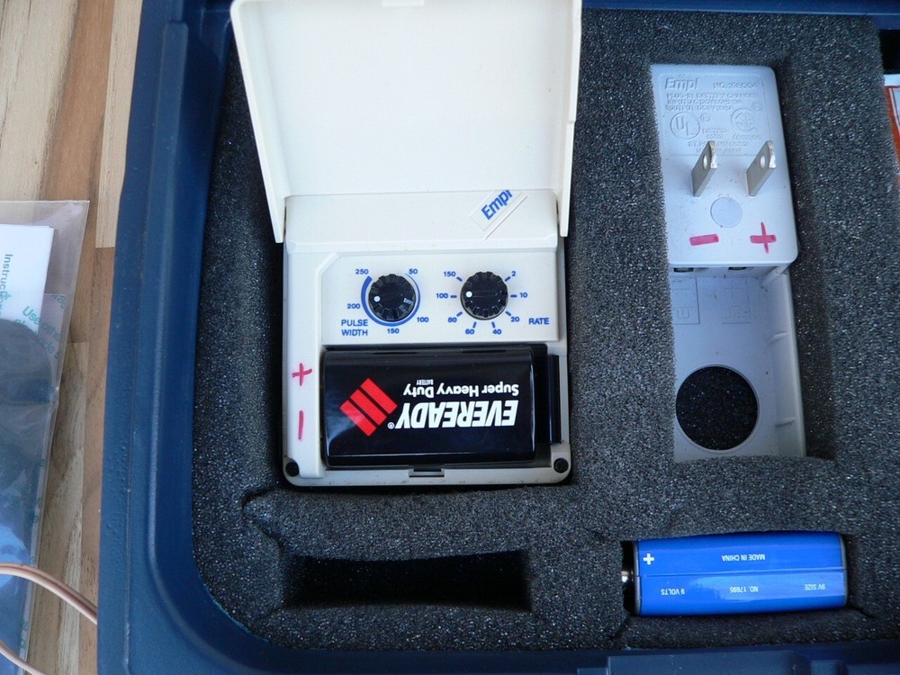 SUPER NICE EMPI GLS489 TENS SYSTEM