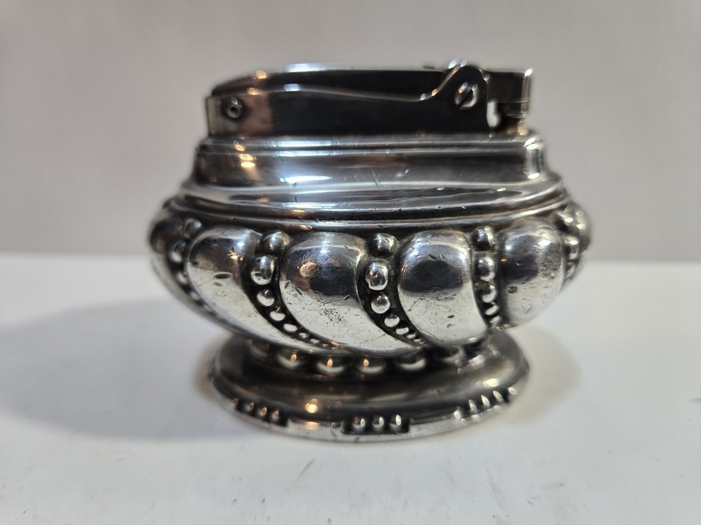 VINTAGE WORKING Ronson CROWN Silver Table Lighter 8283/13