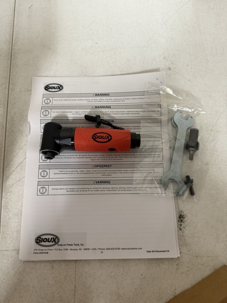 Sioux SAS03S122-20 Right Angle Disc Sander