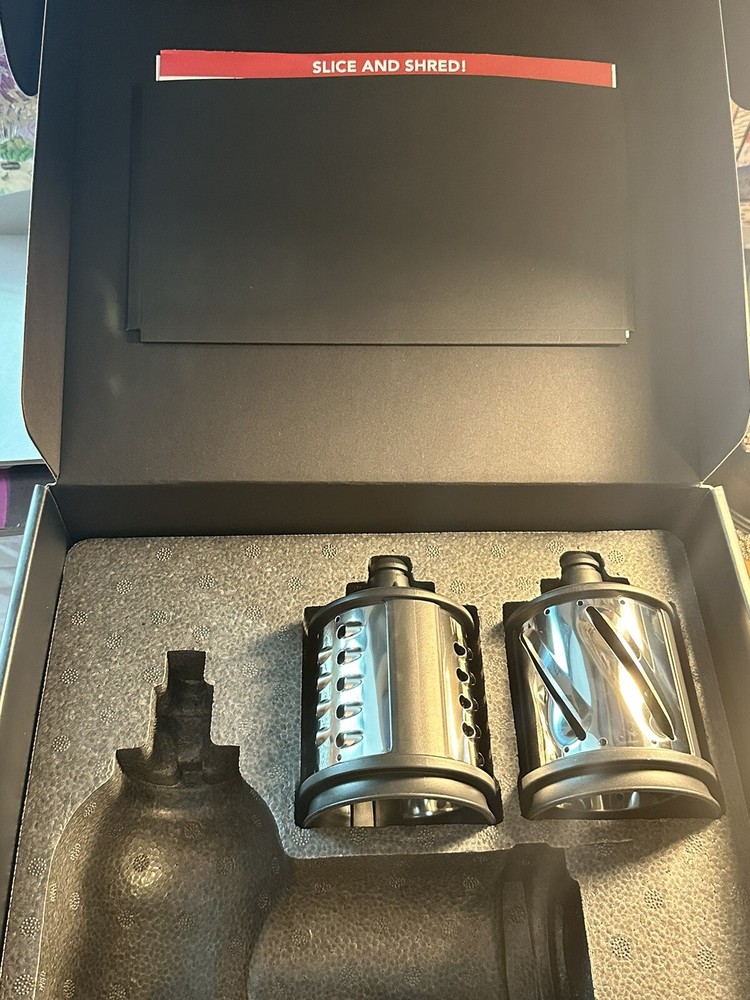 KitchenAid Slicer/Shredder Attachment - Open Box Never Used