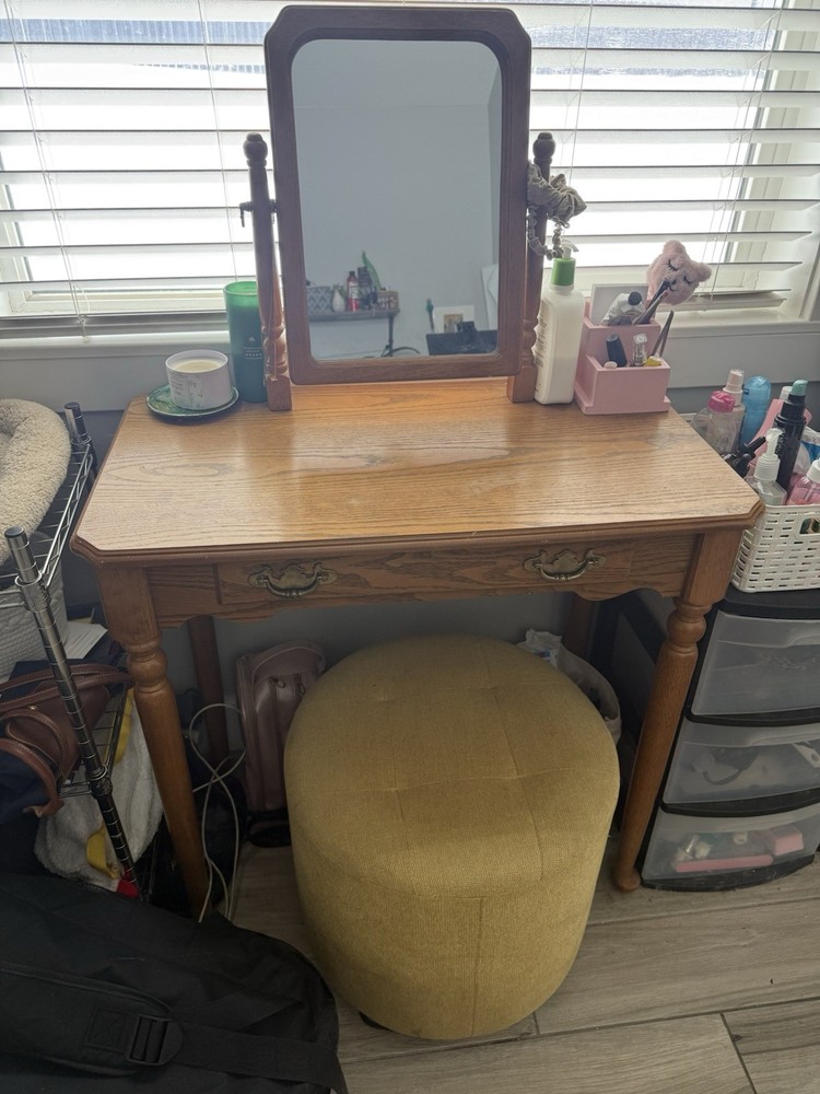 Brown Wooden Vanity Table with Rectangular Mirror, 1 Drawer