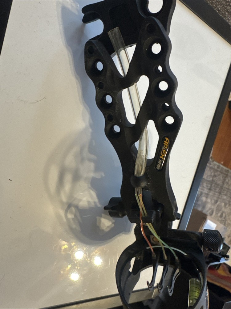 Apex Gear Bow Site