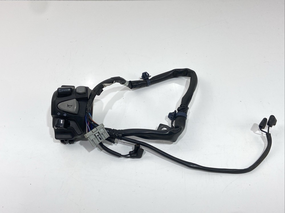♻️ Honda CBR 650F (RC 96) 2017 - 2018 Left Switchgear Handlebar Controls ♻️