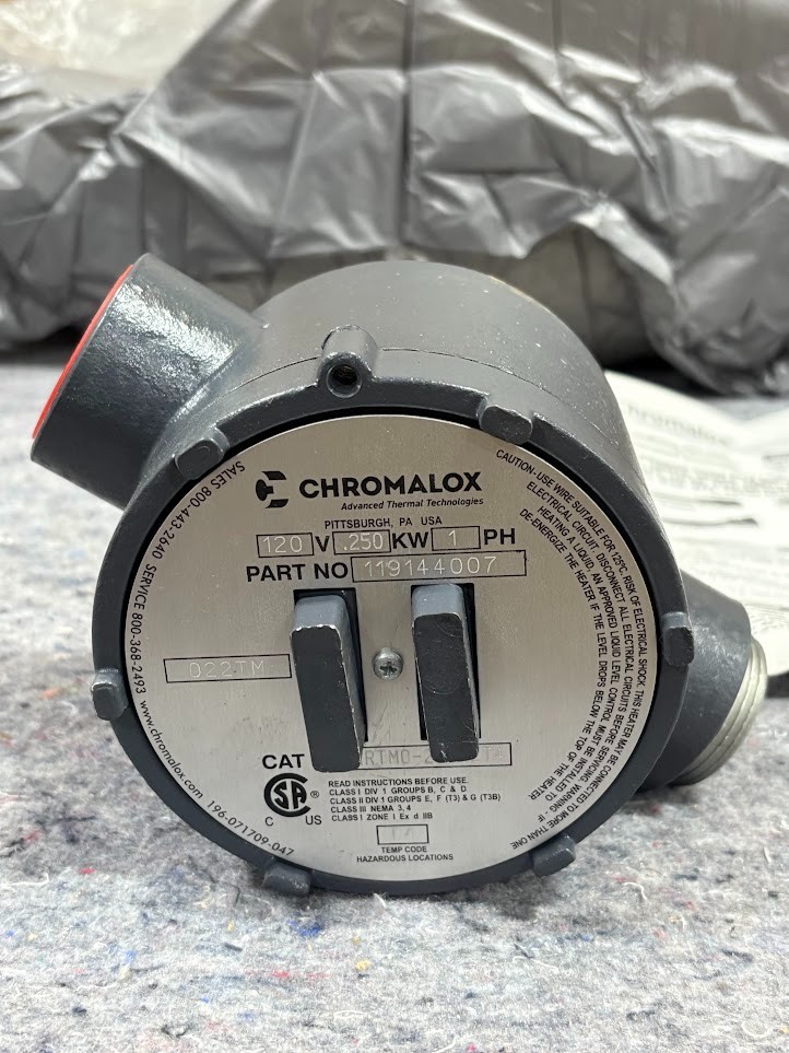 Chromalox Screw Plug Immersion Heater ARMTO-250E2T4 120V 0.25kW 1-Phase *NOB*