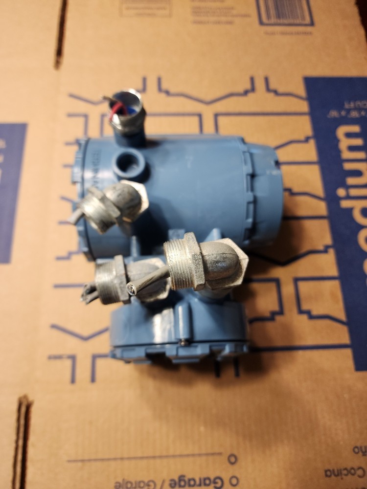 ROSEMOUNT 8732EMR1A1N5DA1M4 TRANSMITTER