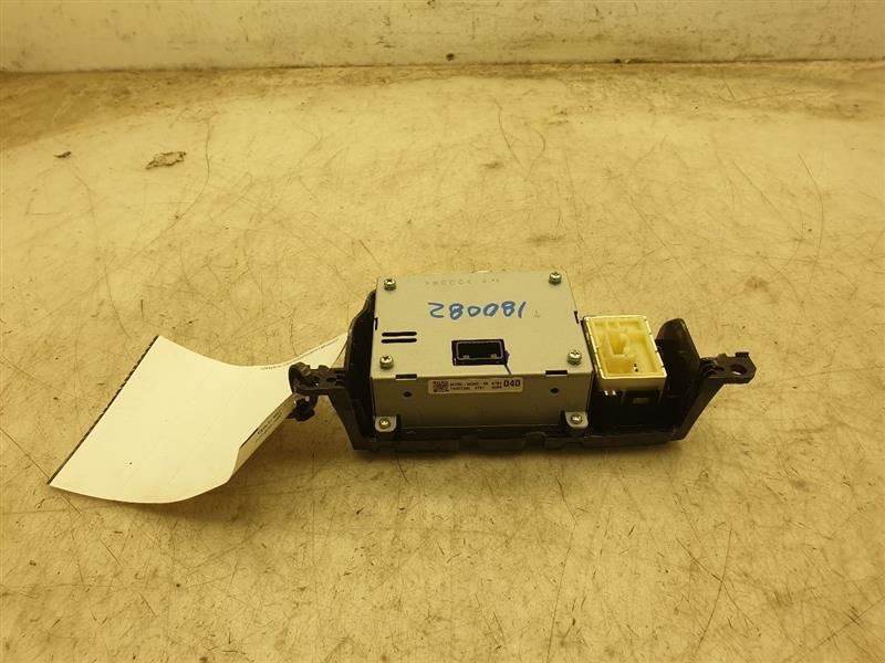 11-14 TOYOTA SIENNA UPPER DASH INFOTAINMENT DISPLAY SCREEN