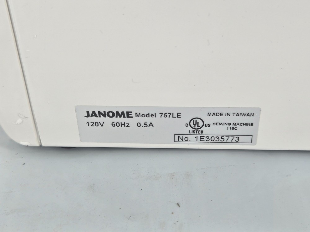 Janome HD-5000 Heavy Duty Mechanical Sewing Machine